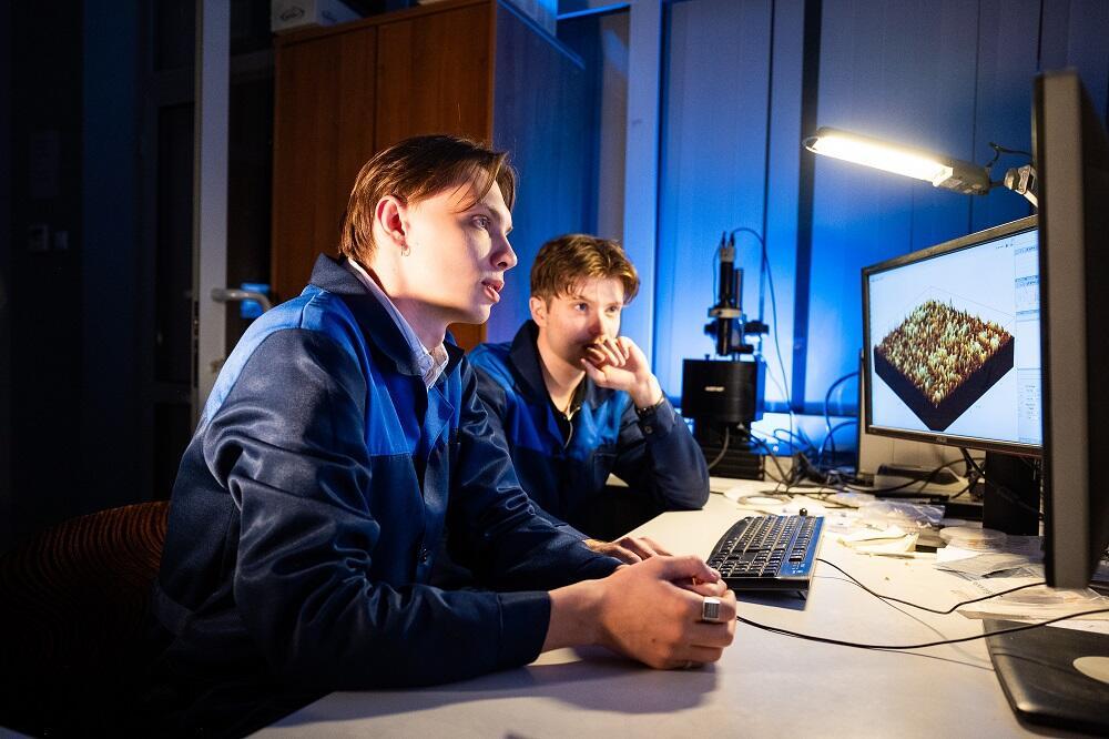 Без редкоземельных элементов: на шаг ближе создание магнитов нового поколения