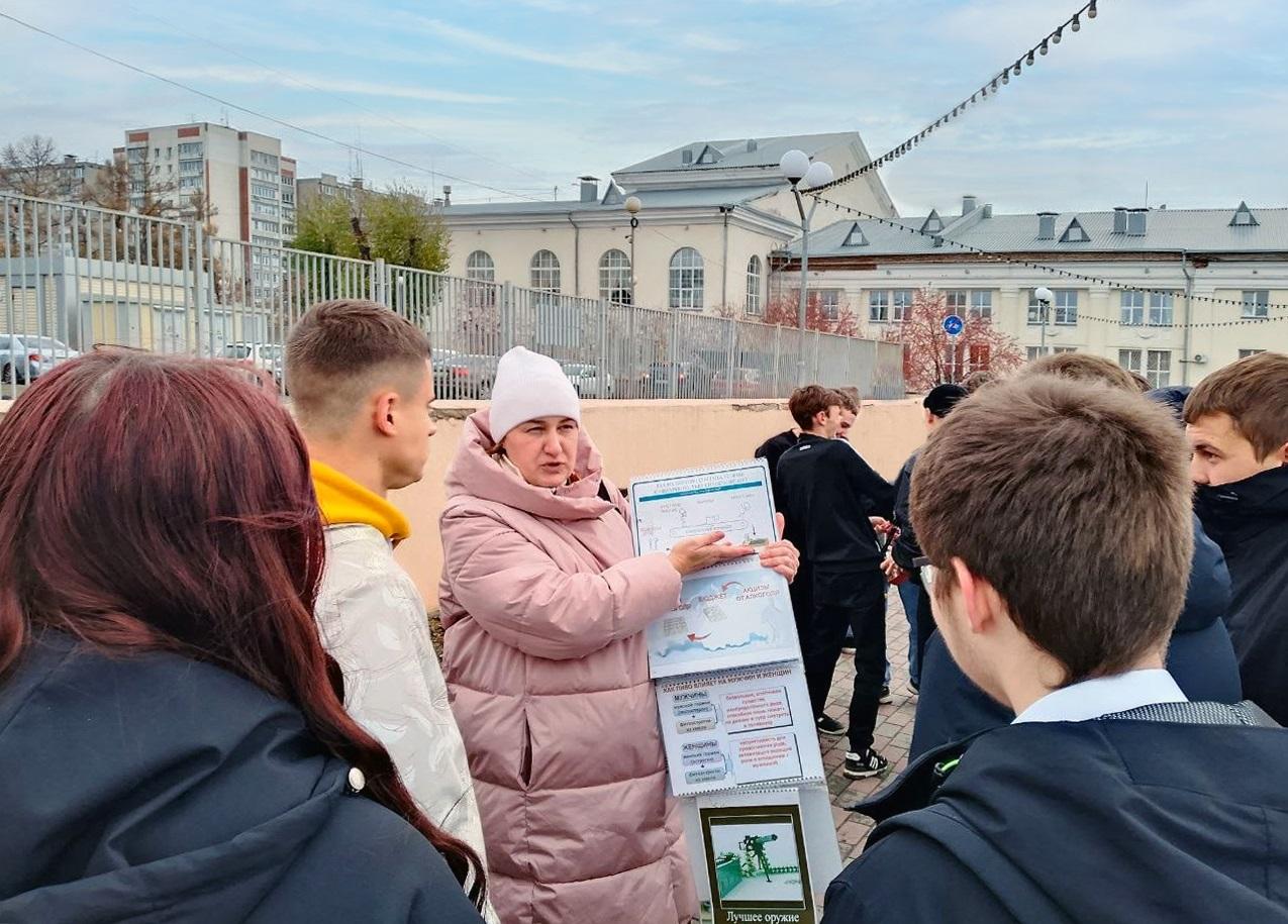 ЧМК поддержал проект по экологическому просвещению молодежи